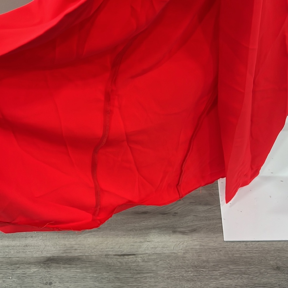 Amanda Uprichard x REVOLVE Gilda Gown in Crimson - Picture 9 of 10